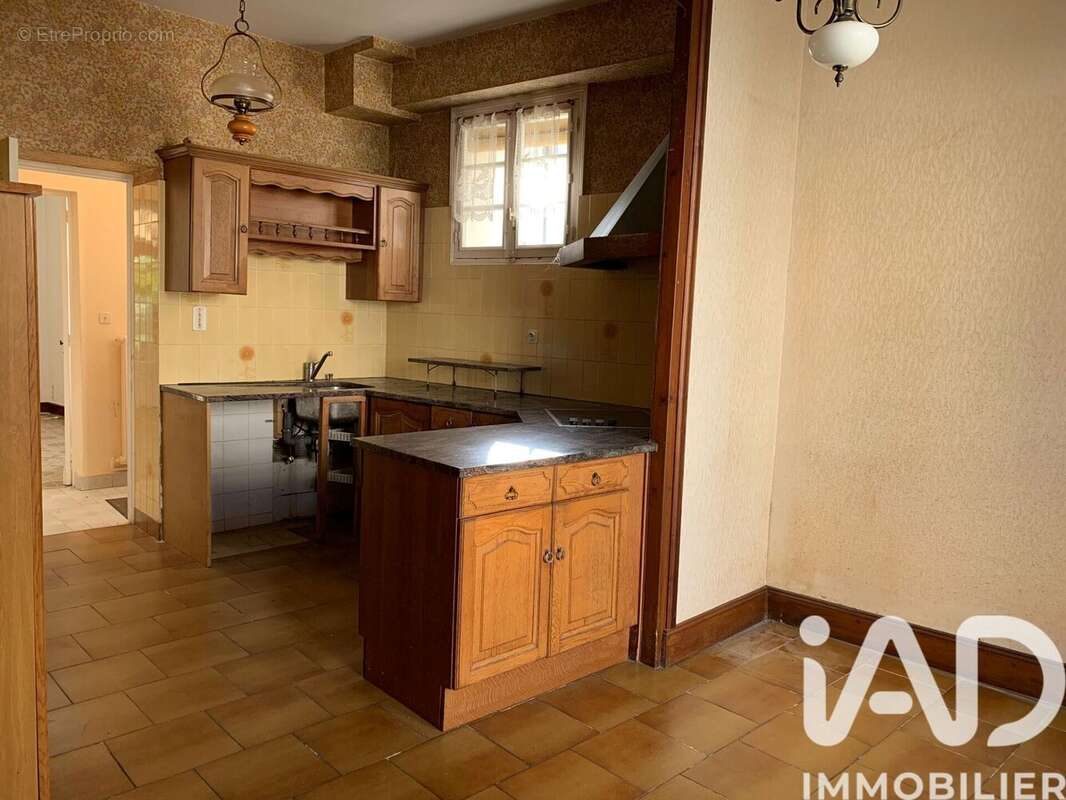 Maison 297 m² à Pomport  - photo 4