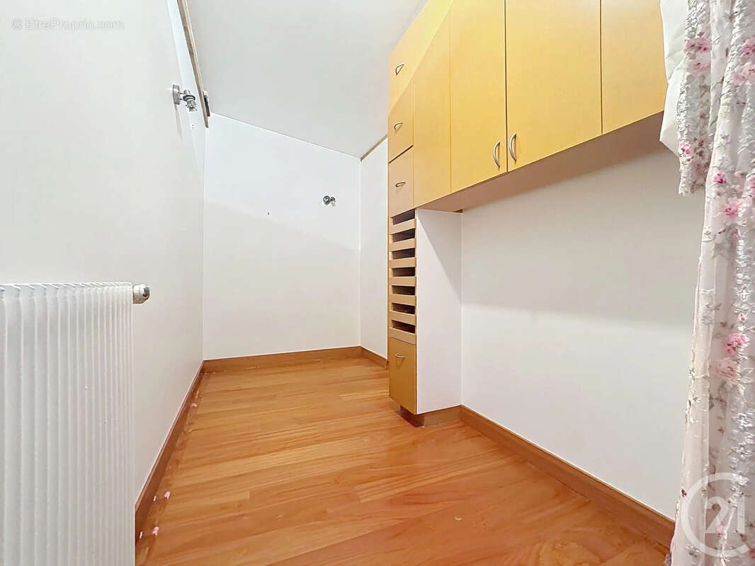 Maison à PARIS-12E