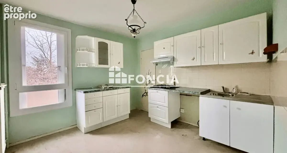 VALENCE appartement T4  - 2ème étage AVEC ascenseur ET garage EN OPTION - photo 4