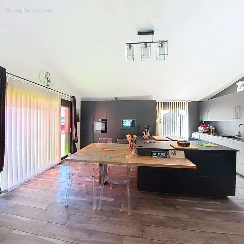 Photo 5 - Maison à MORIERES-LES-AVIGNON