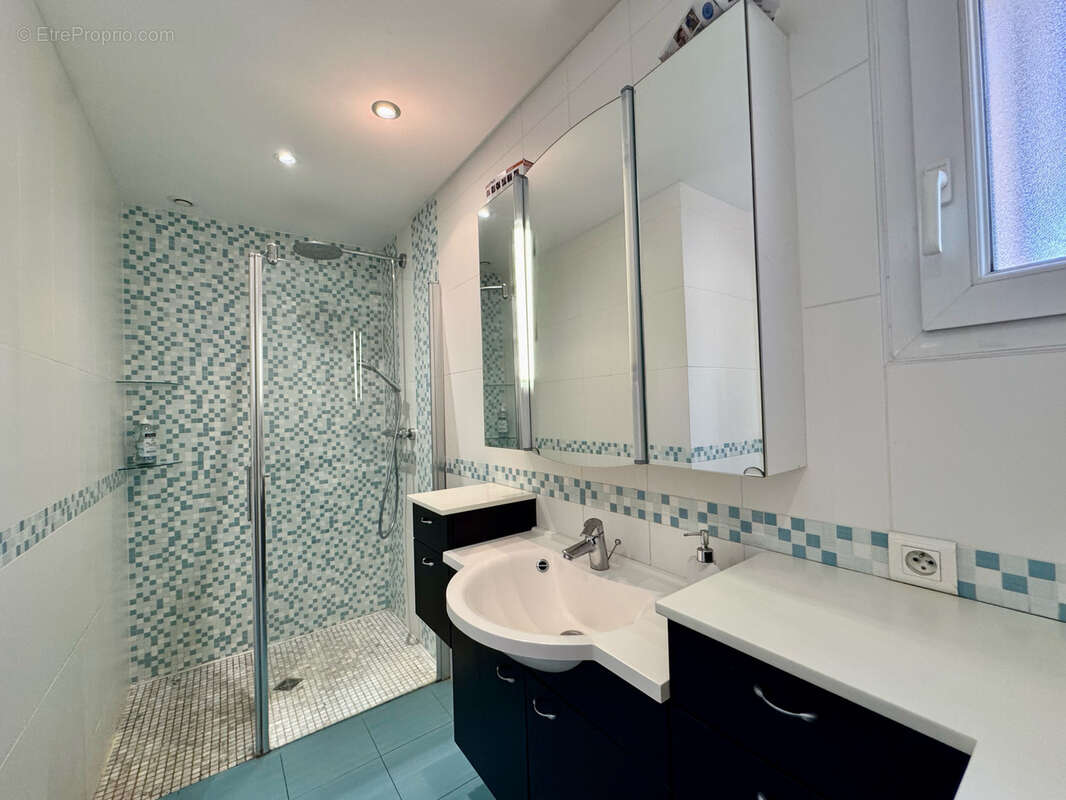 Maison - SAINT MARC - 165 m2 - photo 24