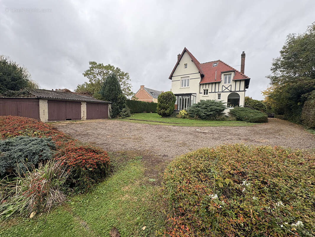 Maison à MOY-DE-L&#039;AISNE