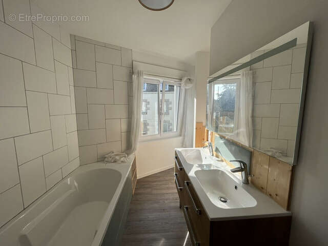 Maison à PLEUBIAN