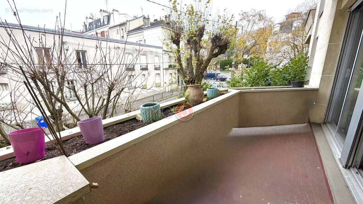 Appartement à LE RAINCY