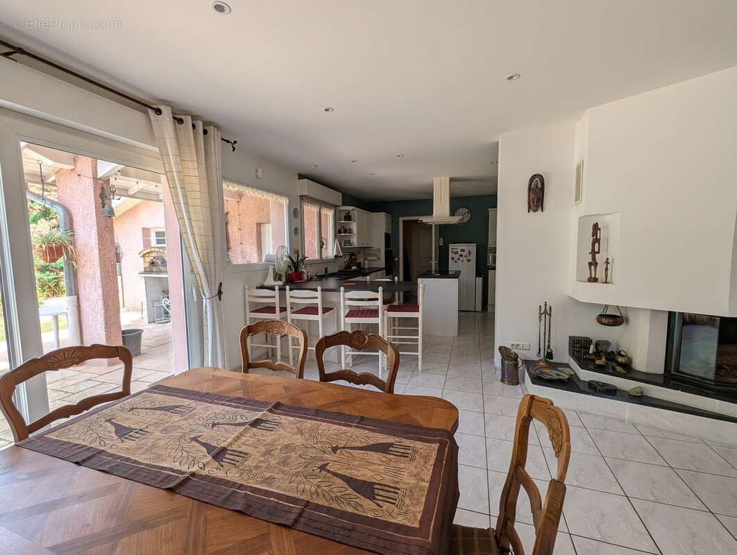 n°4 - Maison à SATOLAS-ET-BONCE