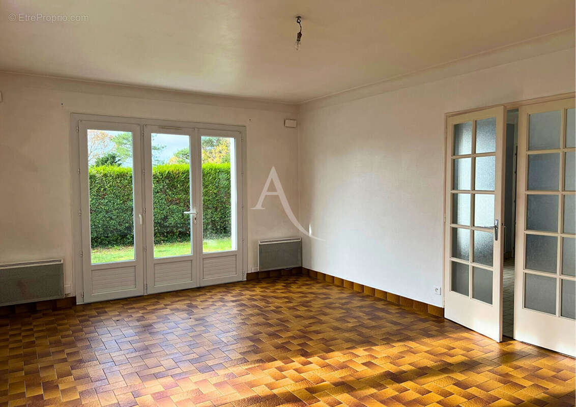 Maison à BEAUVOIR-SUR-MER