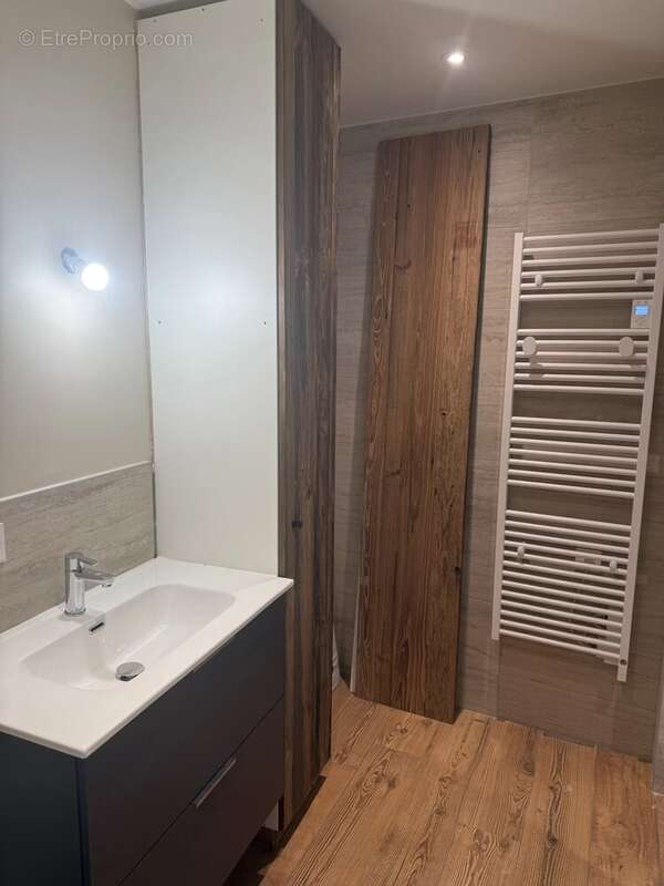 Maison à LA PERRIERE