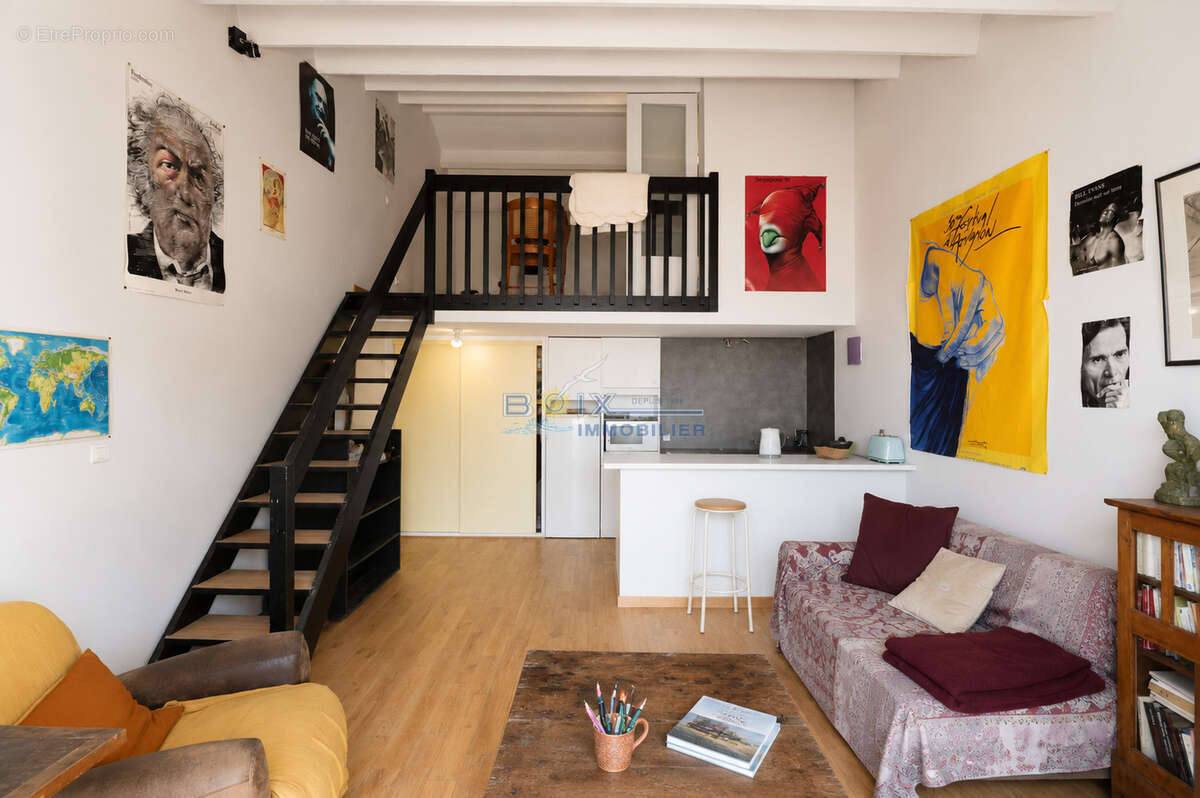A vendre 2 pieces mezzanine avec terrasse au dernier etage a la corniche a sete - photo 6