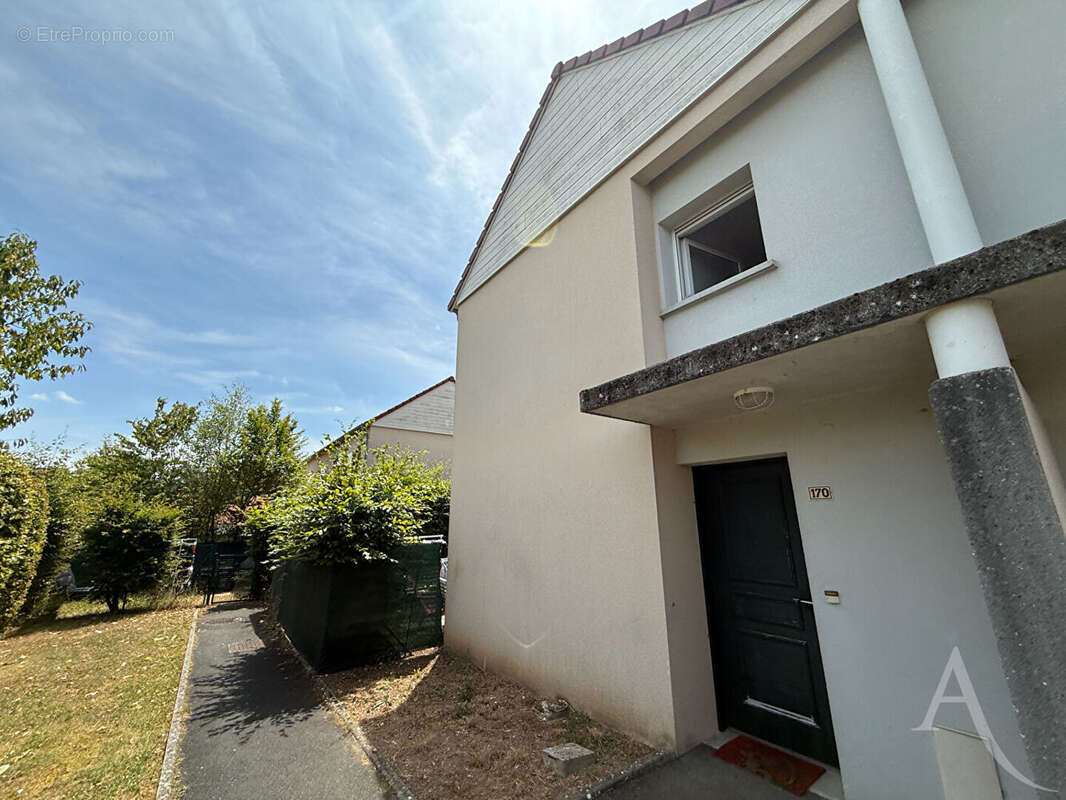 Maison Deols 4 pièce(s) 65 m2 - photo 2
