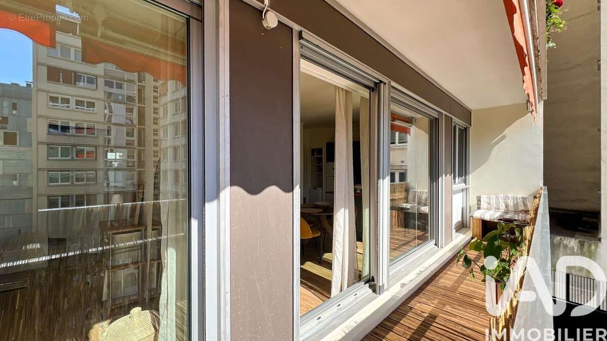 Photo 6 - Appartement à PARIS-19E