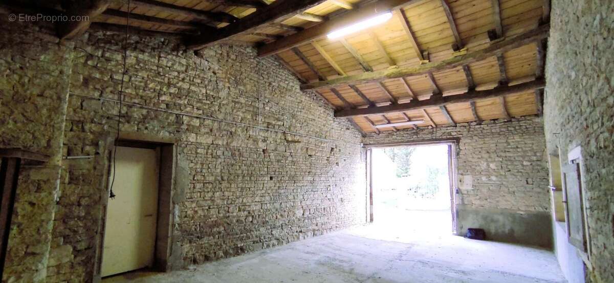 Photo 9 - Maison à ASNIERES-LA-GIRAUD