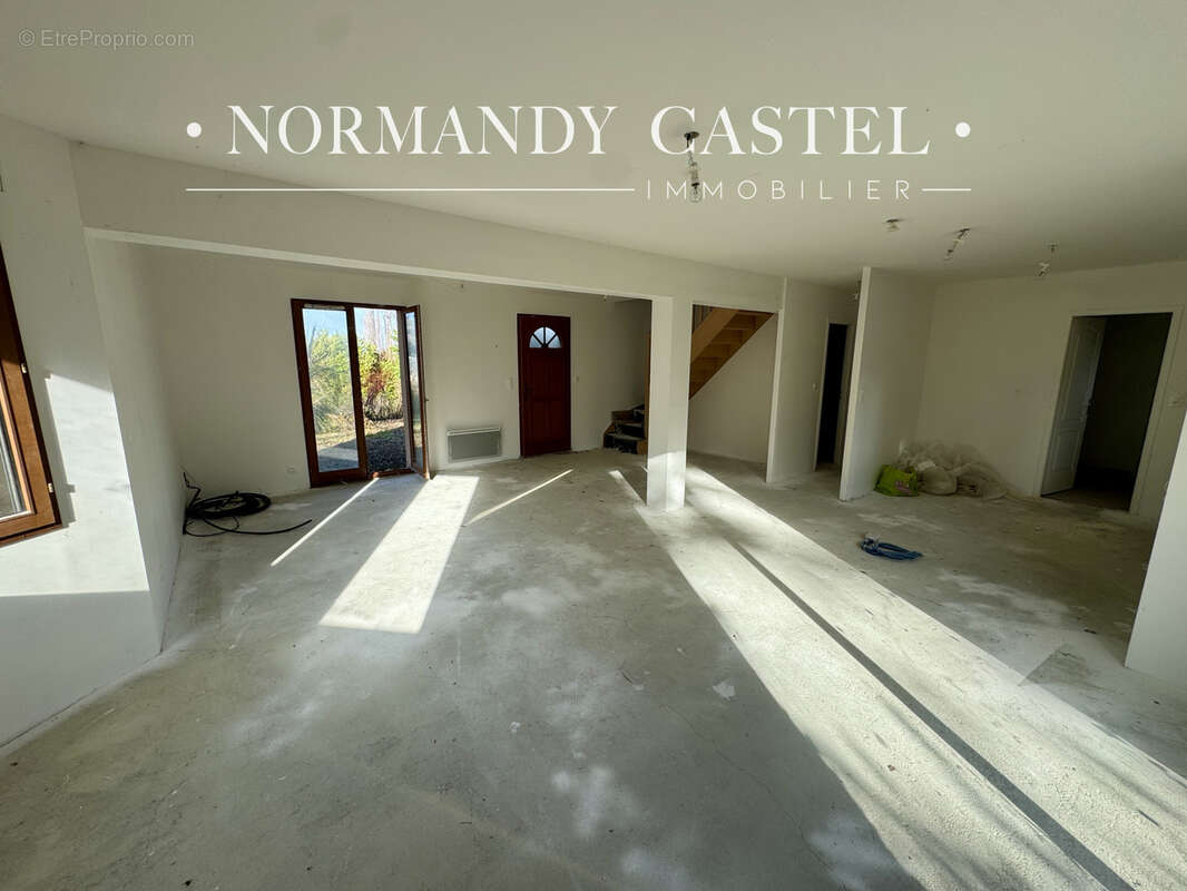 Maison à VILLERVILLE