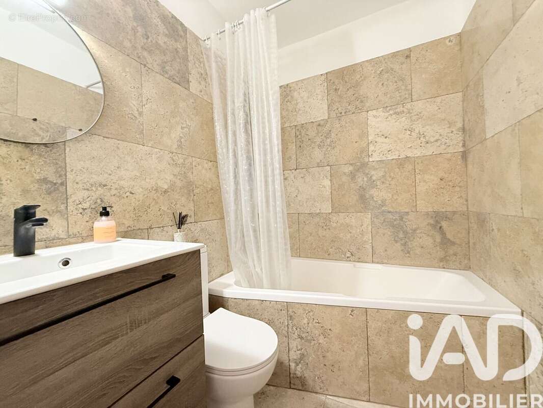 Photo 4 - Appartement à SIX-FOURS-LES-PLAGES