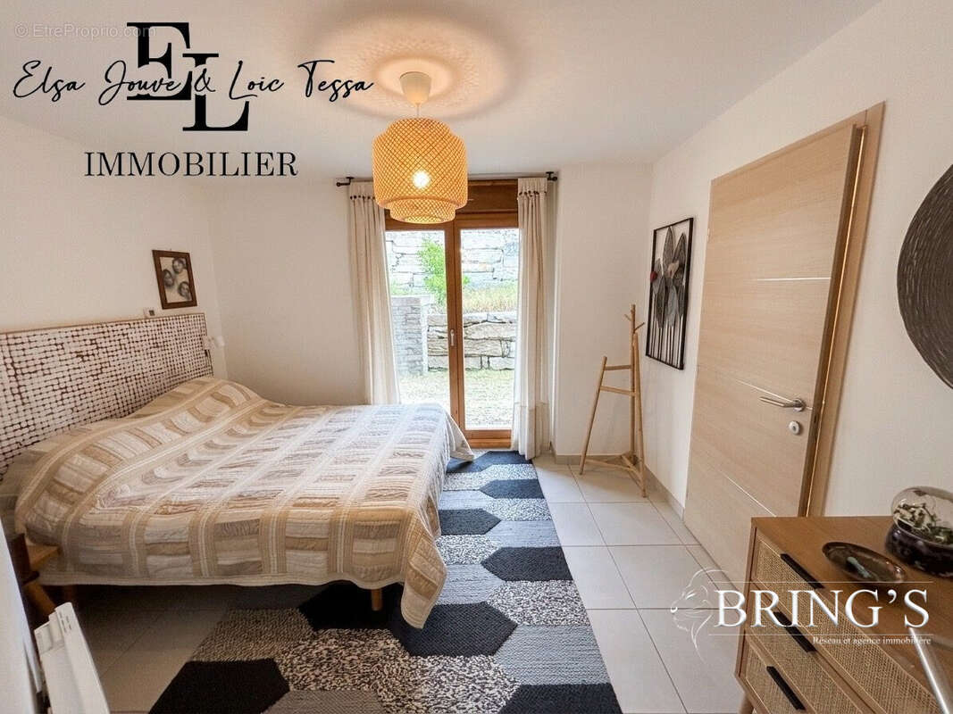 Appartement 72 m² à La Cluse  - photo 4