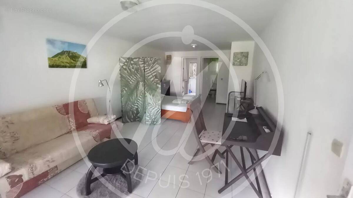 Appartement à LES ABYMES