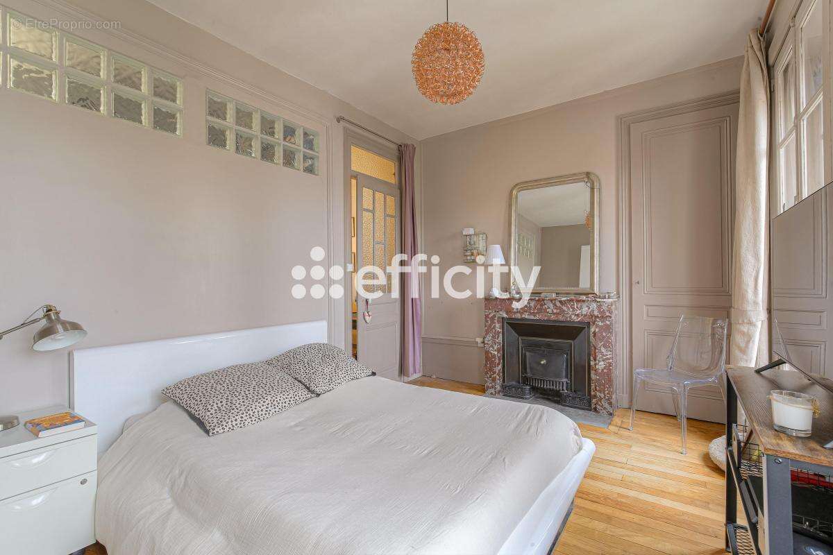 Appartement à LYON-4E