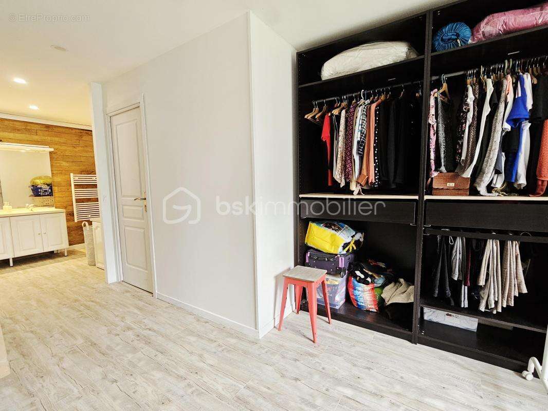 Maison à COULOMMIERS