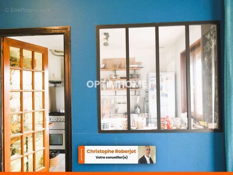 Maison à OUROUX-SUR-SAONE