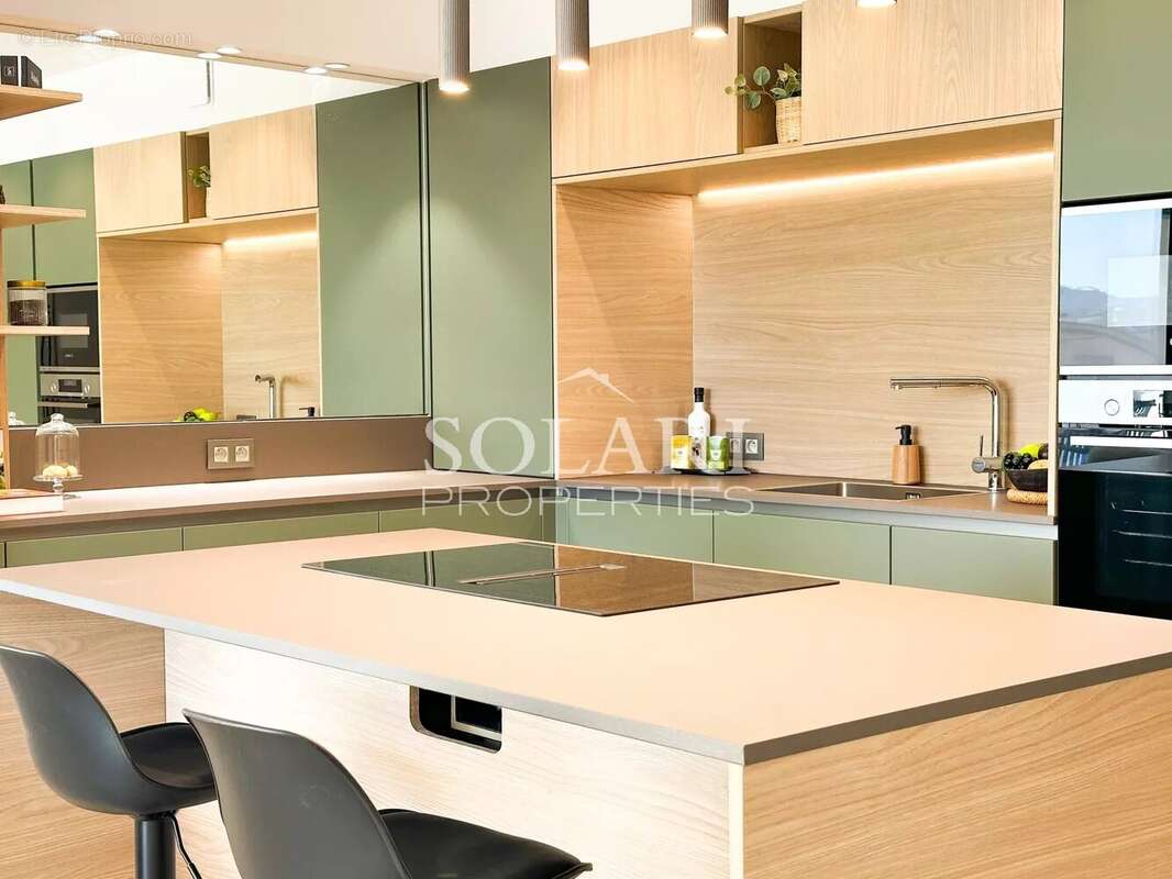 Appartement à LES ADRETS-DE-L'ESTEREL