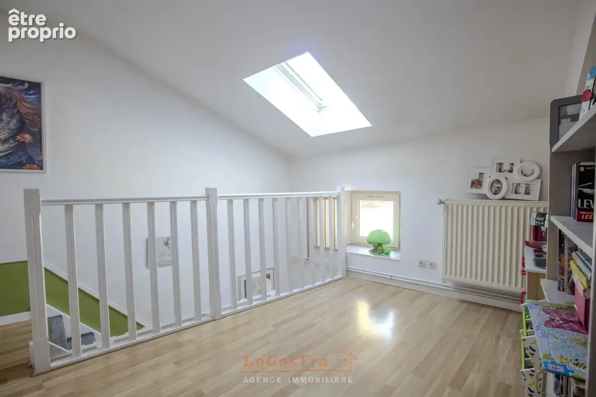 Maison avec dépendances / Remoncourt - photo 6