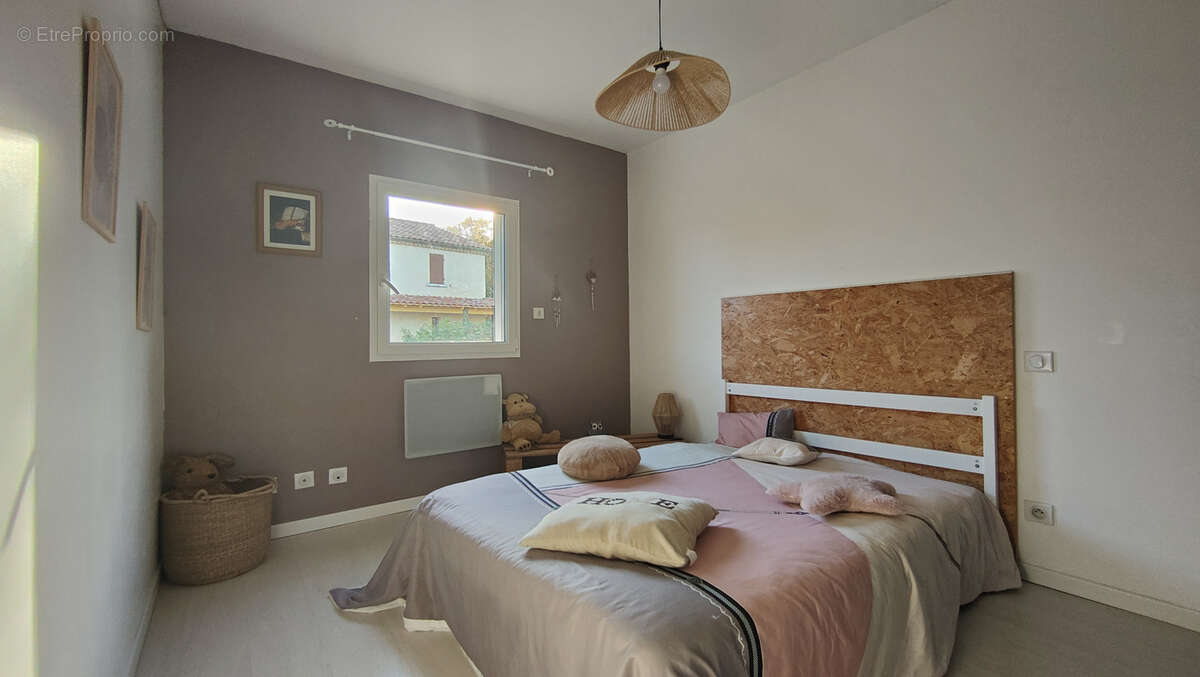 Maison à VINEZAC