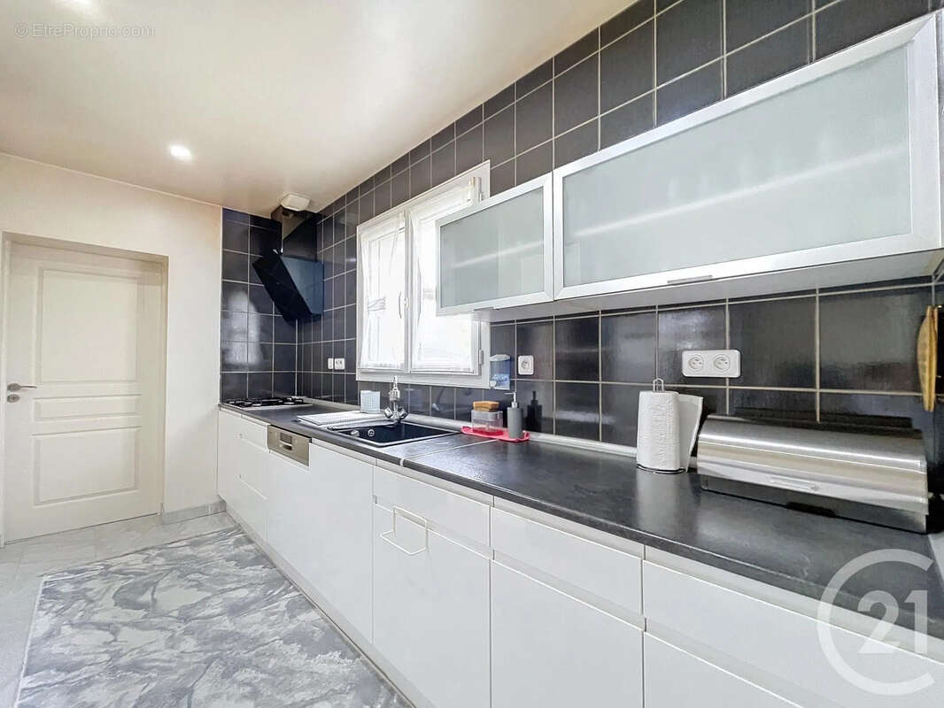 Maison à MAROLLES-SUR-SEINE