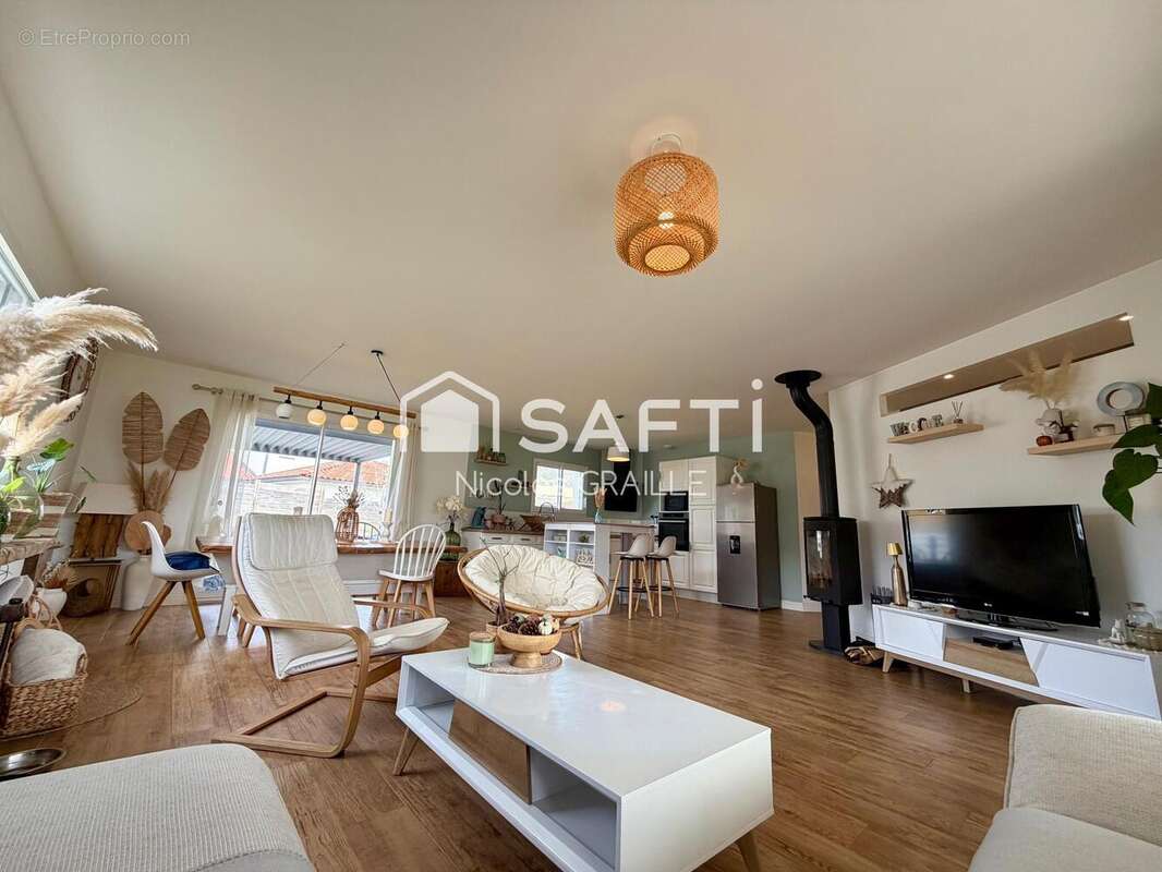 Maison 120 m² à Aguessac  - photo 7