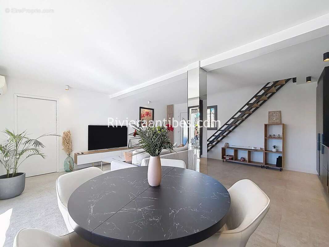 Maison à ANTIBES