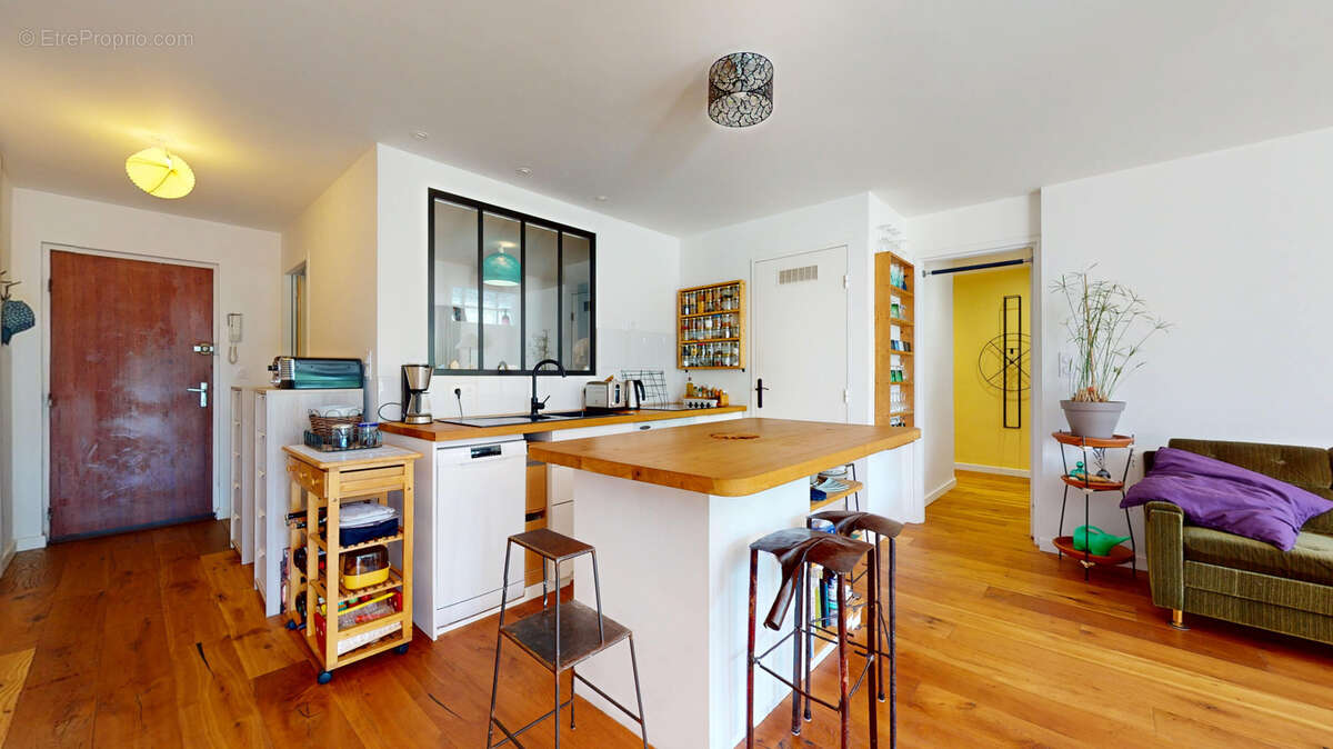 Appartement à SAINT-PHILIBERT