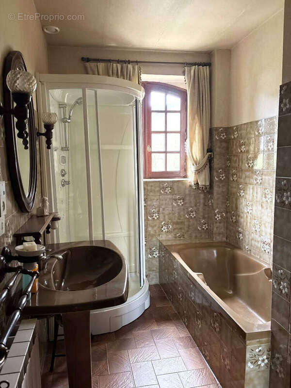 Maison à MALEMORT-SUR-CORREZE