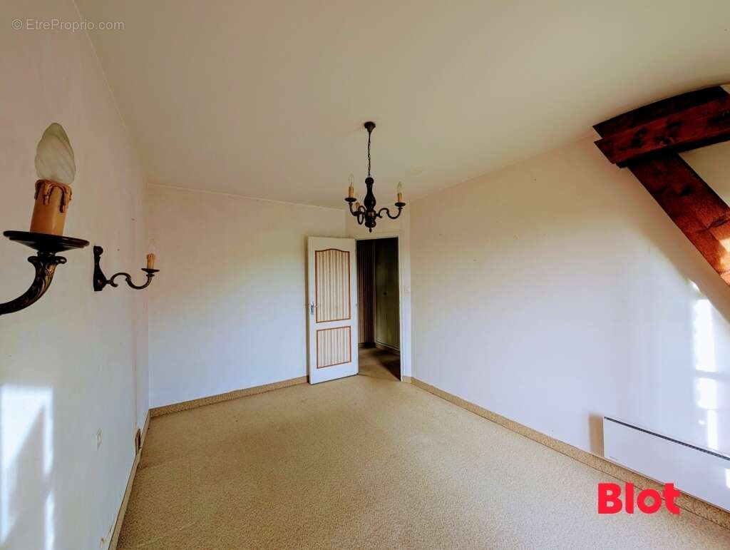 Maison à SAULNIERES