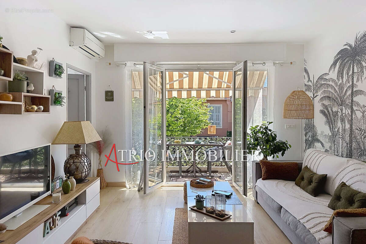 Appartement à CAGNES-SUR-MER