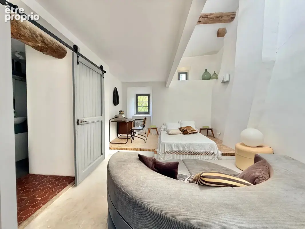 Authentique maison en pierre divisée en trois maisons d'amis indépendantes au cœur du vignoble languedocien - photo 13