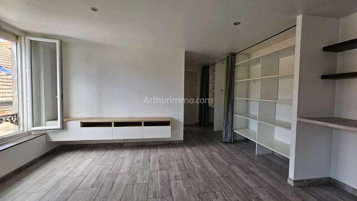 Appartement à MONTLHERY