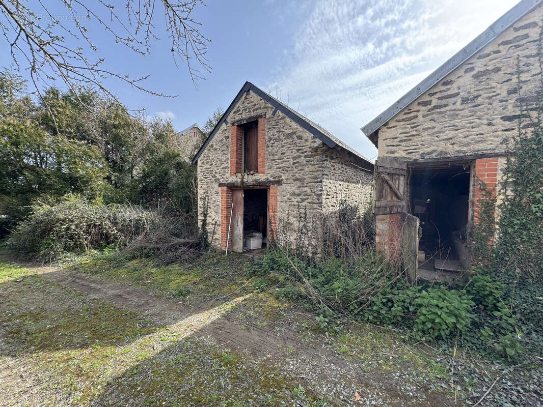 Maison à PREVERANGES