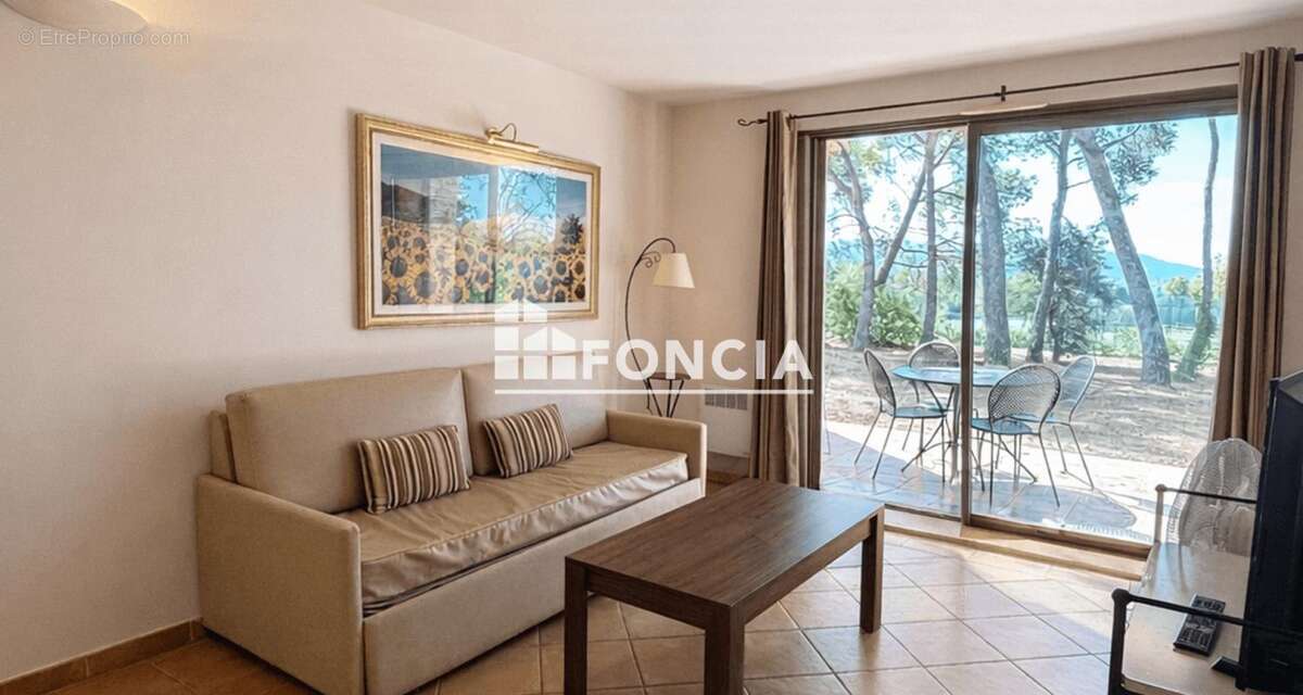 Appartement à SAUMANE-DE-VAUCLUSE