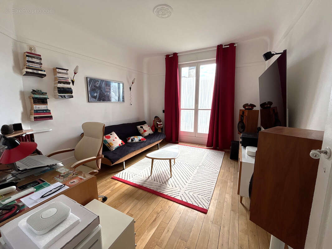 Appartement à ENGHIEN-LES-BAINS