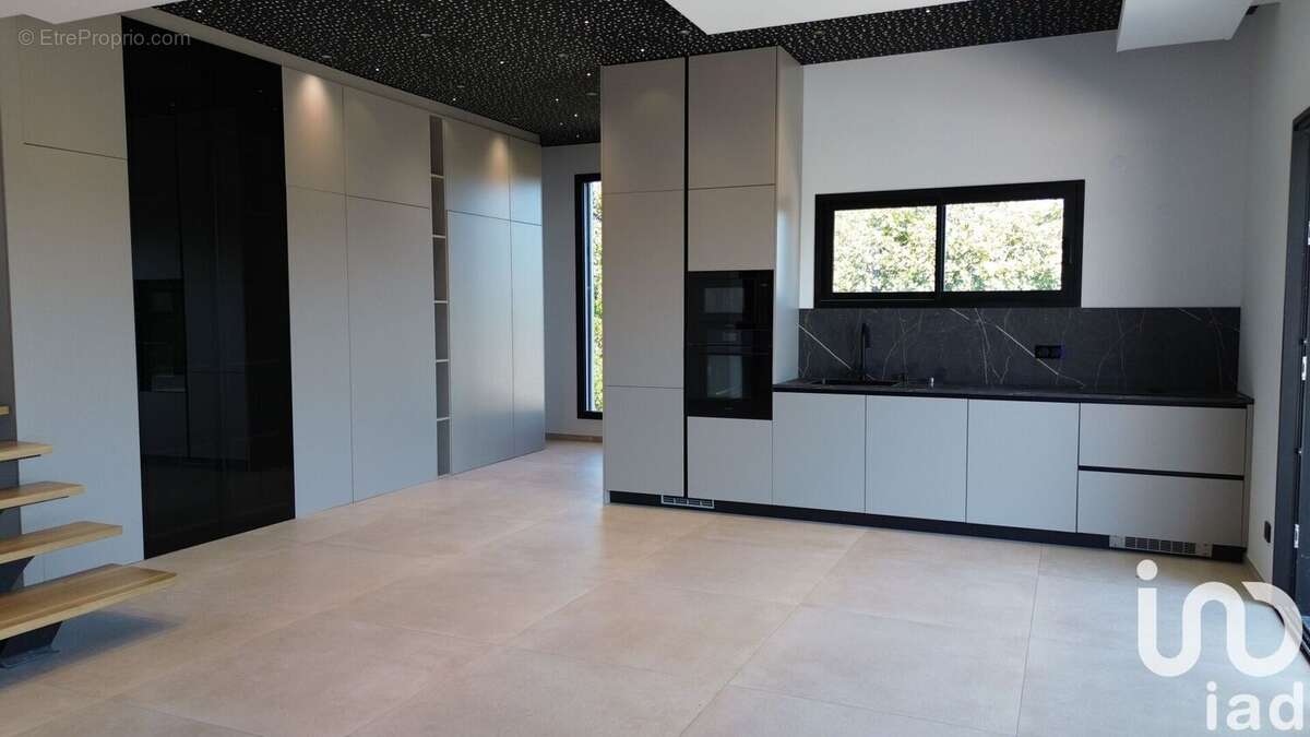 Photo 3 - Maison à ROCHEMAURE