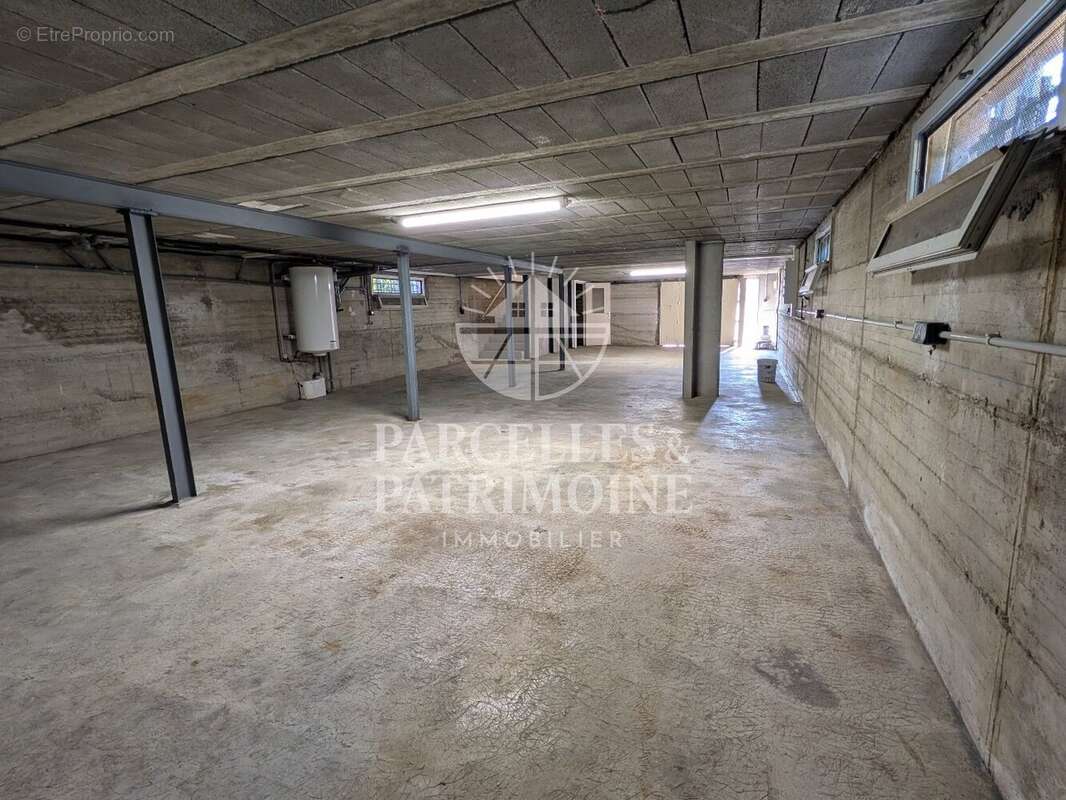 EXCLUSIVITÉ  Maison de plain-pied T4 de 98m² avec sous sol total sur un terrain de 1 209m² - photo 13