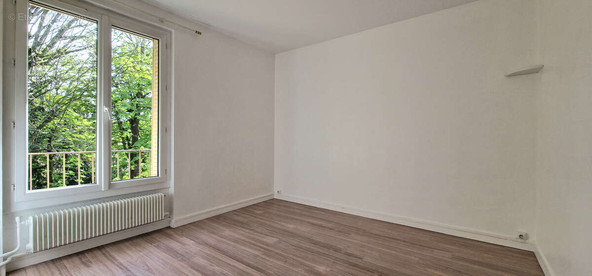 Centre-Ville - Appartement 4 Pièces - photo 7