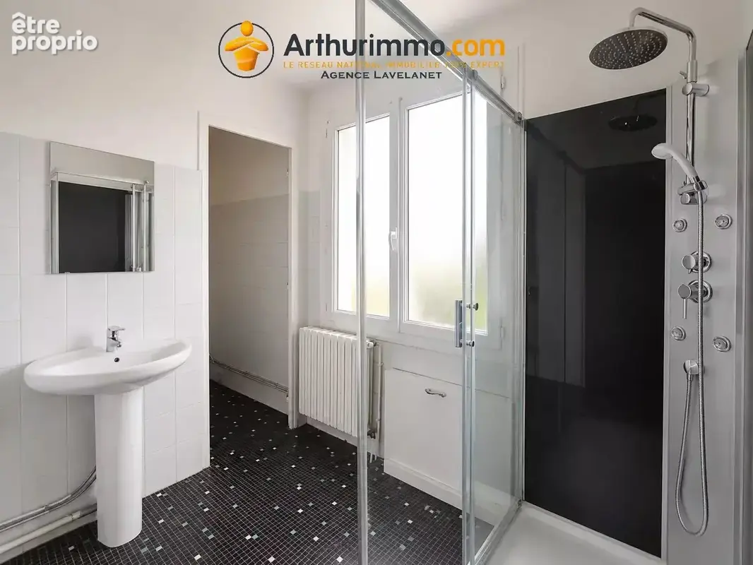 Ensemble immobilier - 6 pièces - 130m² - photo 7
