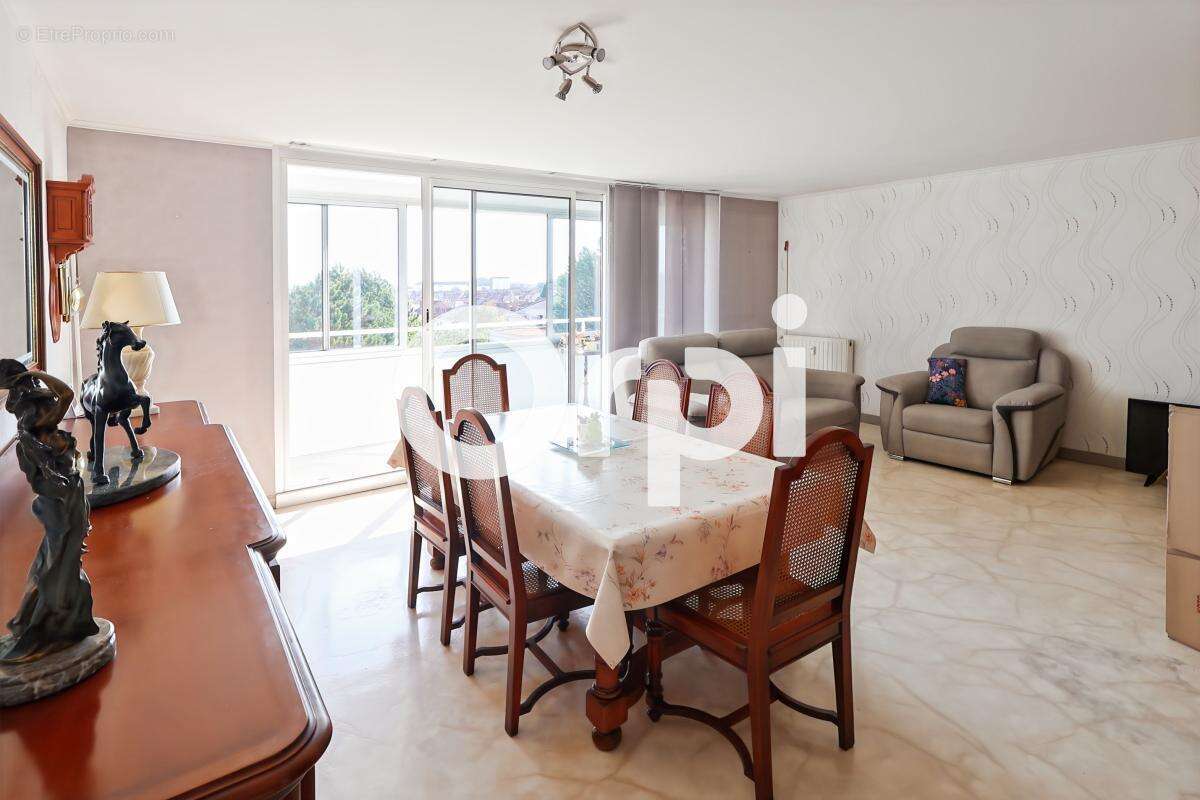 Appartement 3 chambres, avec place de parking à Coudekerque-Branche (59210) - photo 2