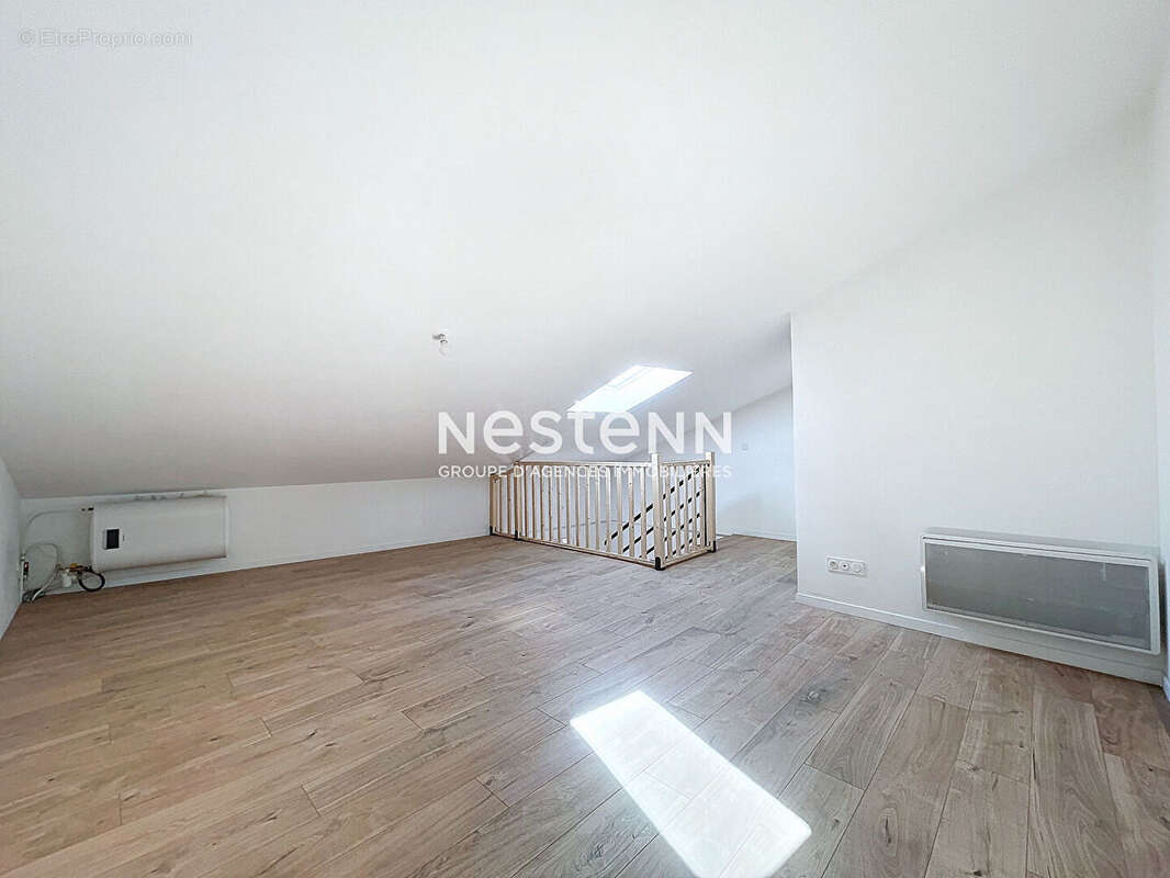 Appartement à VALLAURIS