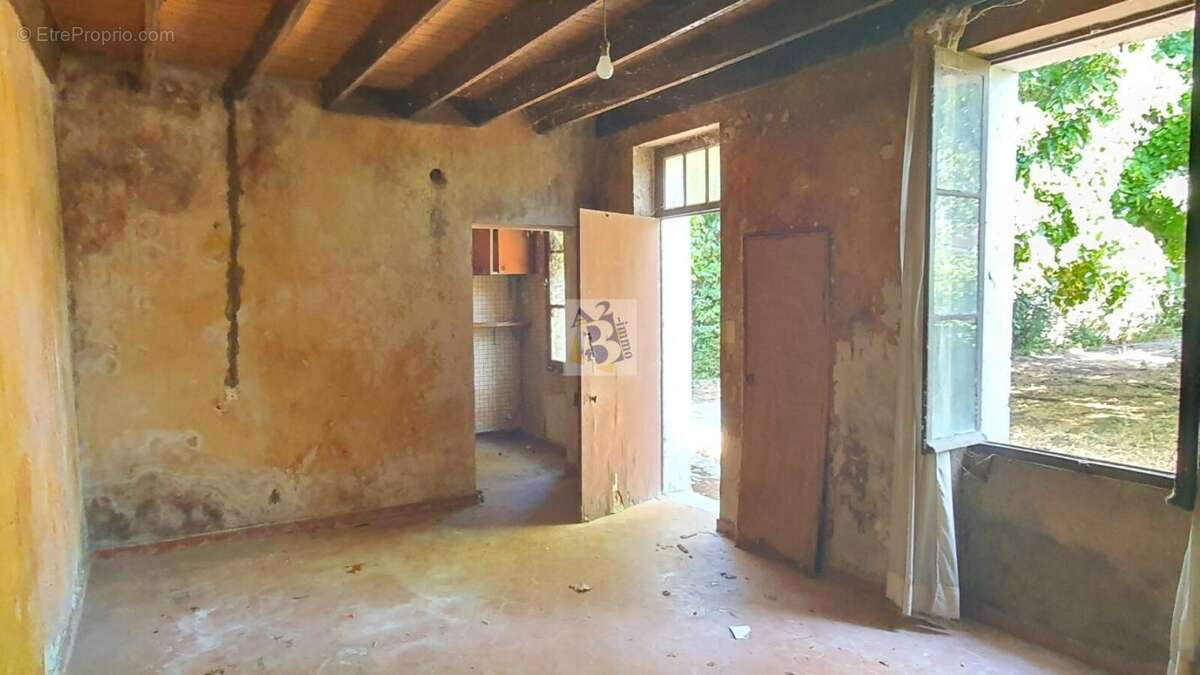 ANGOULEME, Quartier Victor Hugo villa, 3 chambres, garage, parc arboré - photo 26