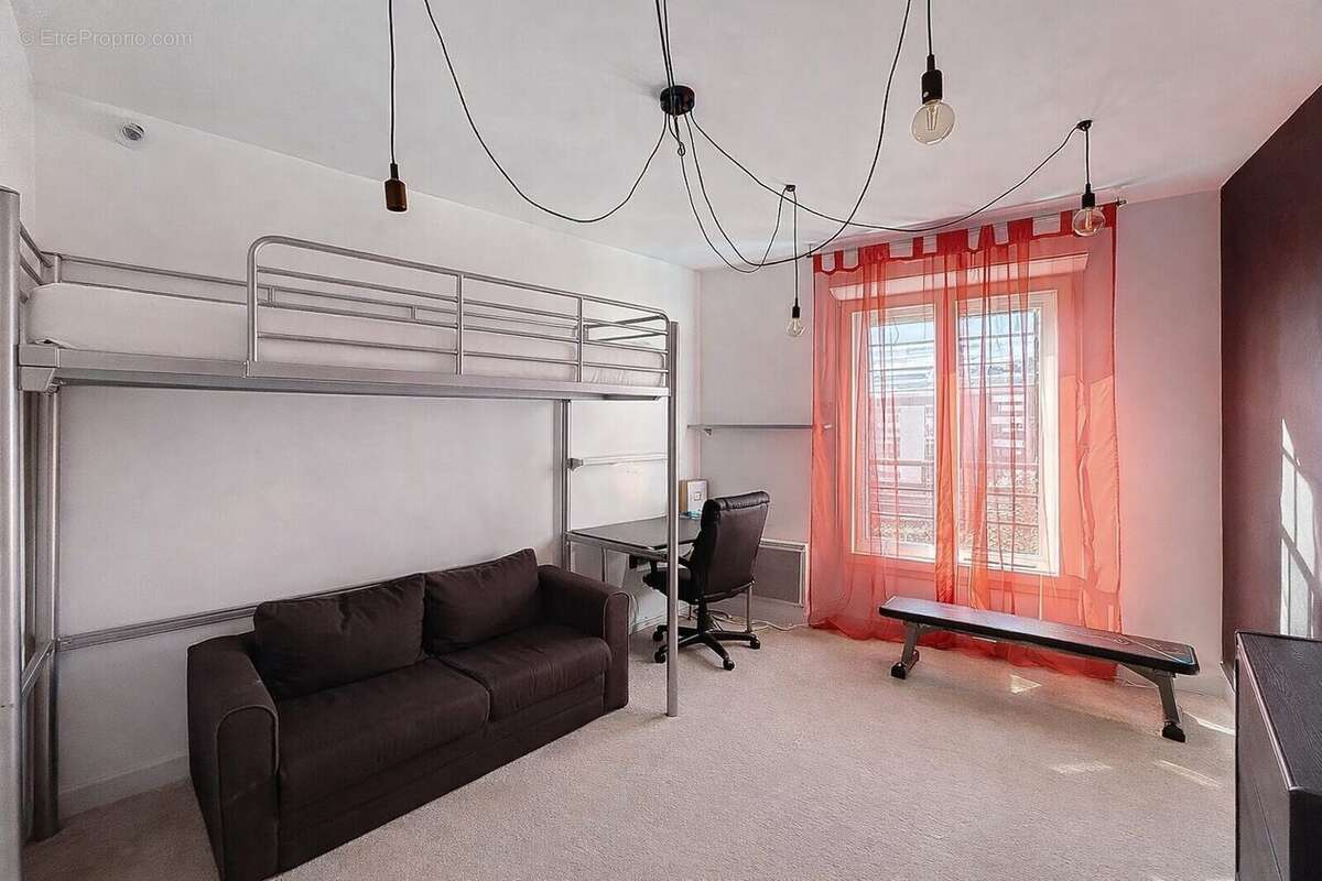 Appartement à MAISONS-ALFORT