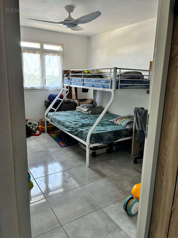 Appartement à LES ABYMES