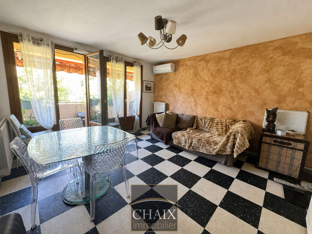 Appartement à AUBAGNE