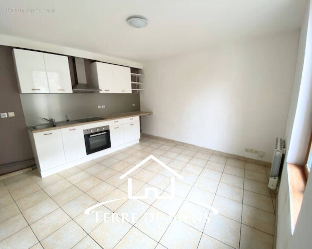 Appartement à VIC-SUR-AISNE