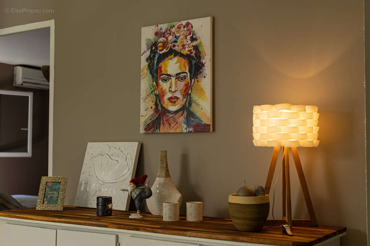 Maison à LES ABYMES