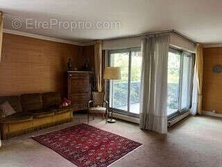 Appartement 99 m² à Paris-15e  - photo 2